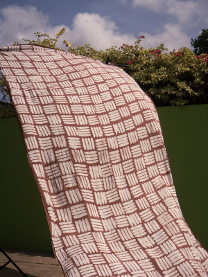 Fabric - Rayon In Pink Basket Variant