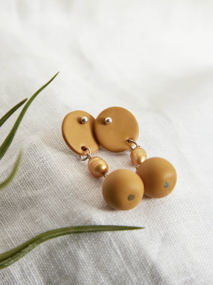 Surface Single Pearl Earrings