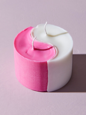 Ri-ri-ku Yin Yang Candle