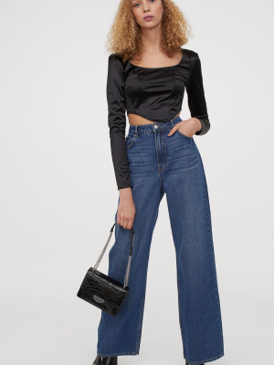 Long-sleeved Short Top