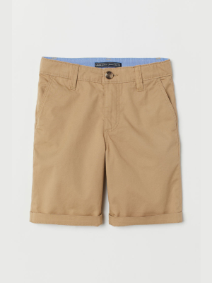 Generous Fit Chino Shorts