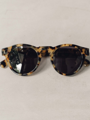 Illesteva Leonard Sunglasses, Tortoise