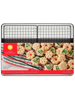 Wilton 21"x15" Mega Cookie Sheet With 2 Cooling Grids