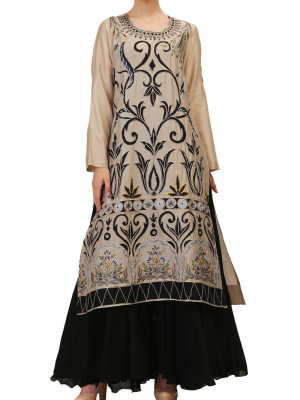 Embroidered Kurta & Inner Slip