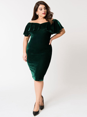 Unique Vintage Plus Size Emerald Green Velvet Sophia Wiggle Dress