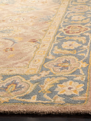 Marilena Floral Tufted Accent Rug - Safavieh