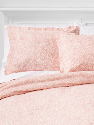 Full/queen Family Friendly Medallion Comforter & Sham Set Pink - Threshold™