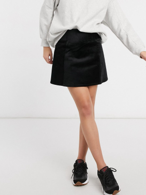 Monki Quinn Skirt In Black