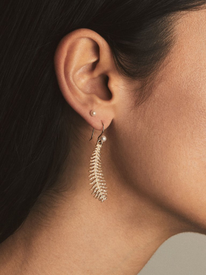 Medium Diamond Feather And Pearl Earrings Sbe325e