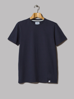 Norse Projects Niels Standard Tee (dark Navy)