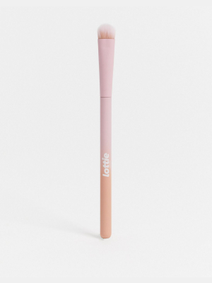 Lottie London Le015 Firm Shadow Brush