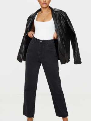 Prettylittlething Petite Black Straight Leg Jeans