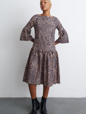 Mutare Dress In Weekly Rhythm