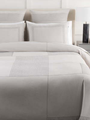 Rhythm Bedding In Light Grey