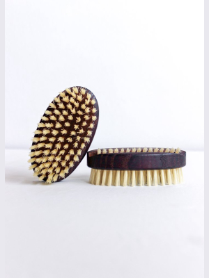 Heaven In Earth Oval Nail Brush