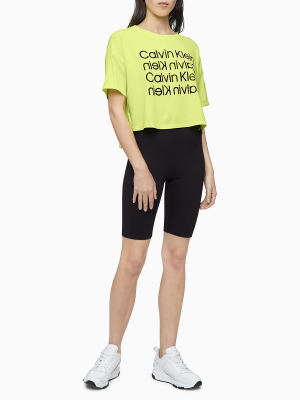 Performance Repeating Logo Block Cropped T-shirt