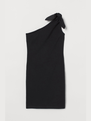 One-shoulder Dress