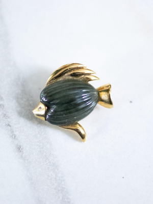 Vintage Crown Trifari Green Glass And Gold Tone Fish Brooch