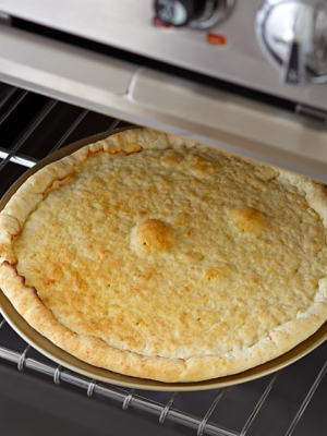 Williams Sonoma Goldtouch® Nonstick Pizza Pan