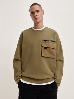 Sweatshirt With Matching Pocket