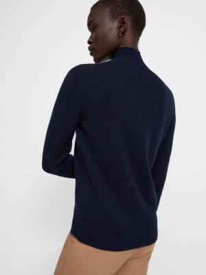 Basic Turtleneck Sweater In Feather Cashmere