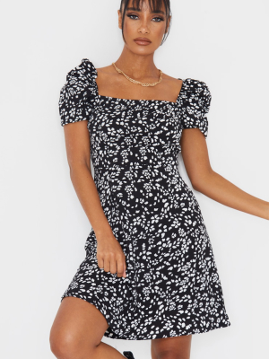 Black Floral Print Puff Sleeve Shift Dress