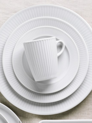 Pillivuyt Plisse Porcelain 16-piece Dinnerware Set