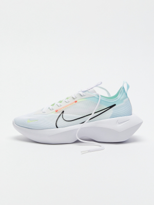 Nike Vista Lite Sneaker