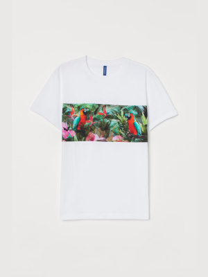 T-shirt