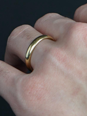 18k Gold Band Ring
