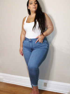 Plus Size Sculpted Mid-rise Skinny Jeans