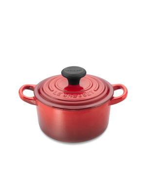 Le Creuset Signature Cast-iron Round Dutch Oven, 1-qt.