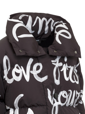 Dolce & Gabbana Slogan Print Cropped Puffer Jacket