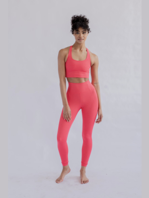 23.75" Crop High Rise Classic Compressive Leggings In Geranium