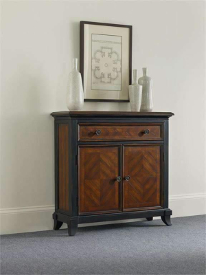 Wingate One-drawer Two-door Chest