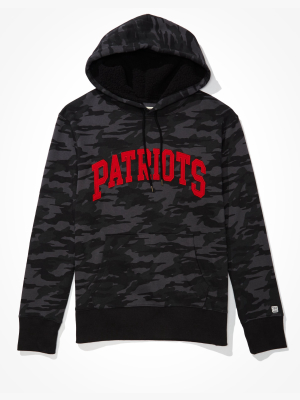 Tailgate Men's New England Patriots Sherpa Lined Hoodie