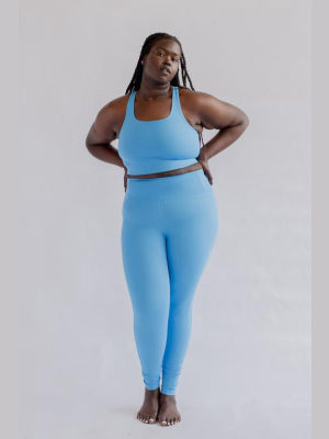 23.75" Crop High Rise Classic Compressive Leggings In Haze Blue