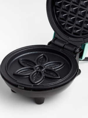 Dash Mini Flower Waffle Maker