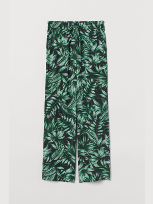 Wide-leg Pull-on Pants