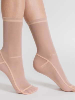 Darner Solid Cream Mesh Socks