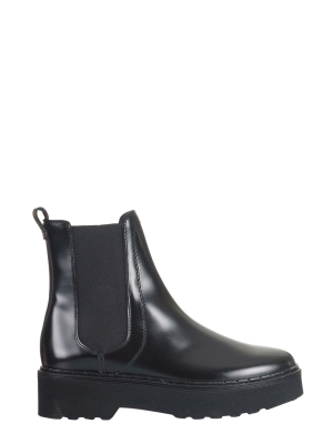 Tod's Classic Chelsea Boots