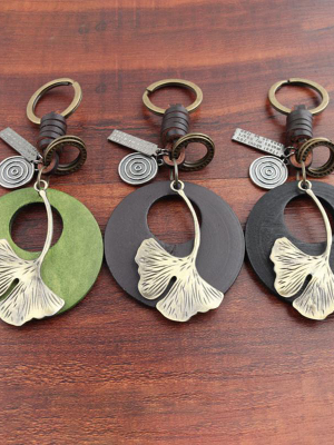 Buykud Ginkgo Leaf Simple Personality Retro Car Keychain