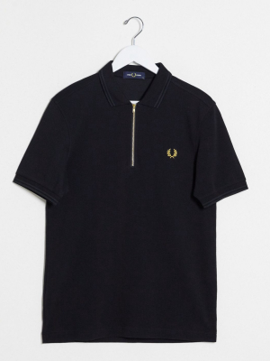 Fred Perry Half Zip Polo In Black