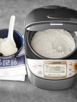 Zojirushi Rice Cooker