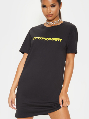 Prettylittlething Black Lightening Slogan T...