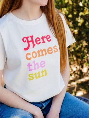 Maggie T-shirt - Off-white, Here Comes The Sun