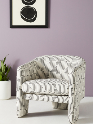 Effie Tripod Chair