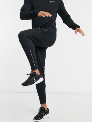 Nike Running Wild Run Phantom Elite Sweatpants In Black