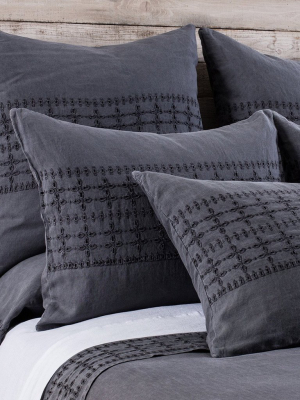 Layla Bedding In Midnight