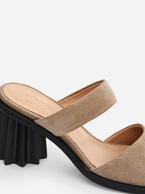 Pleated Heel Mule - Beige